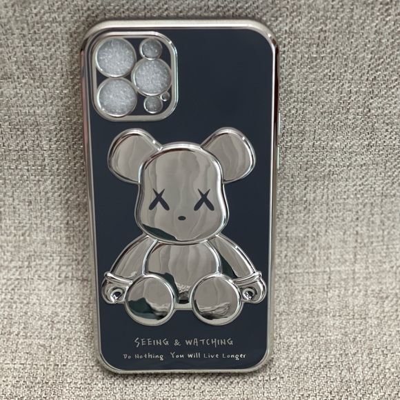 Electroplate Silver Violent Bear in Gray Background iPhone Case - Picture 3 of 9